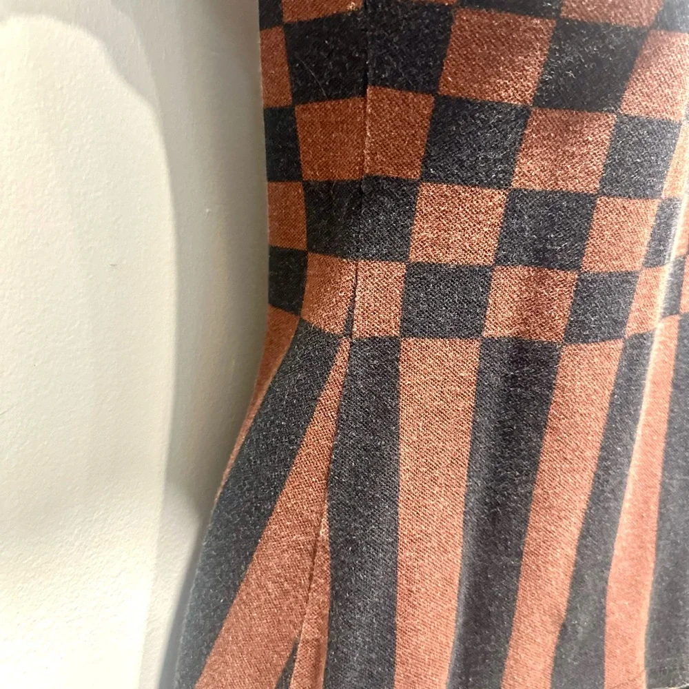 Vintage Fendi Women's Black & Brown Zucca Checkered Tee Small - Picture 4 of 10